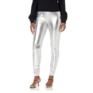 NWT new large Kendall & Kylie Silver Metallic Leggings foil pocket stretchy